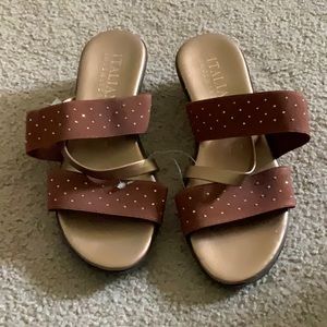 Ladies 7.5 Bronze Sandal Italian shoemaker 901215